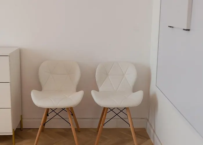 Venus I Elegant With View On Calea Victoriei Lejlighed