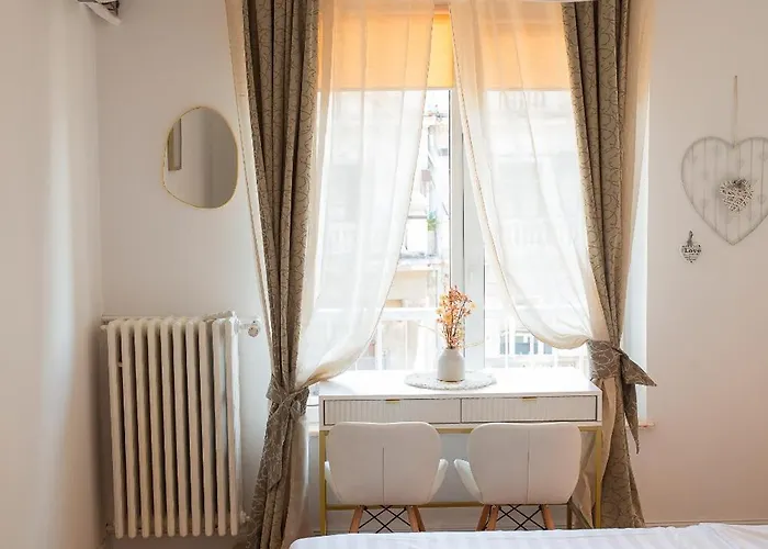 Venus I Elegant With View On Calea Victoriei Daire