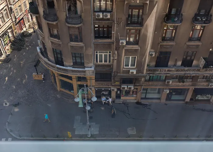 Daire Venus I Elegant With View On Calea Victoriei