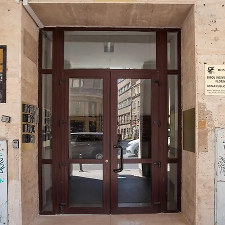 Venus I Elegant With View On Calea Victoriei * Boekarest