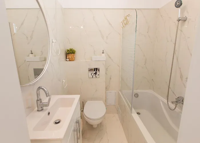 Venus I Elegant With View On Calea Victoriei