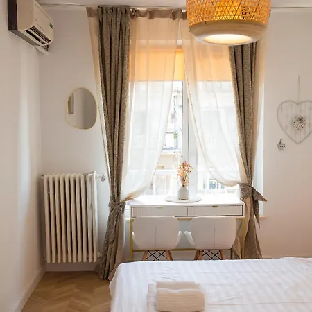 Venus I Elegant With View On Calea Victoriei Apartman